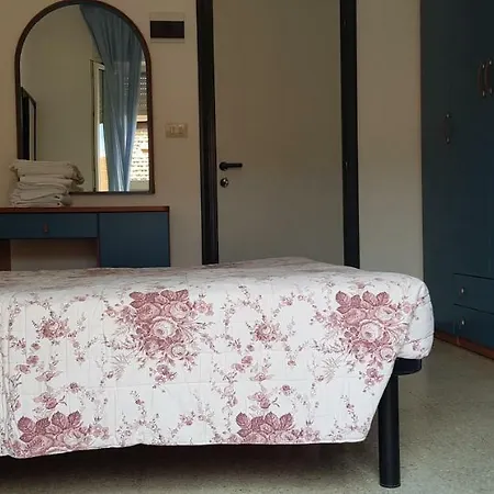 Отель Rocchi Римини